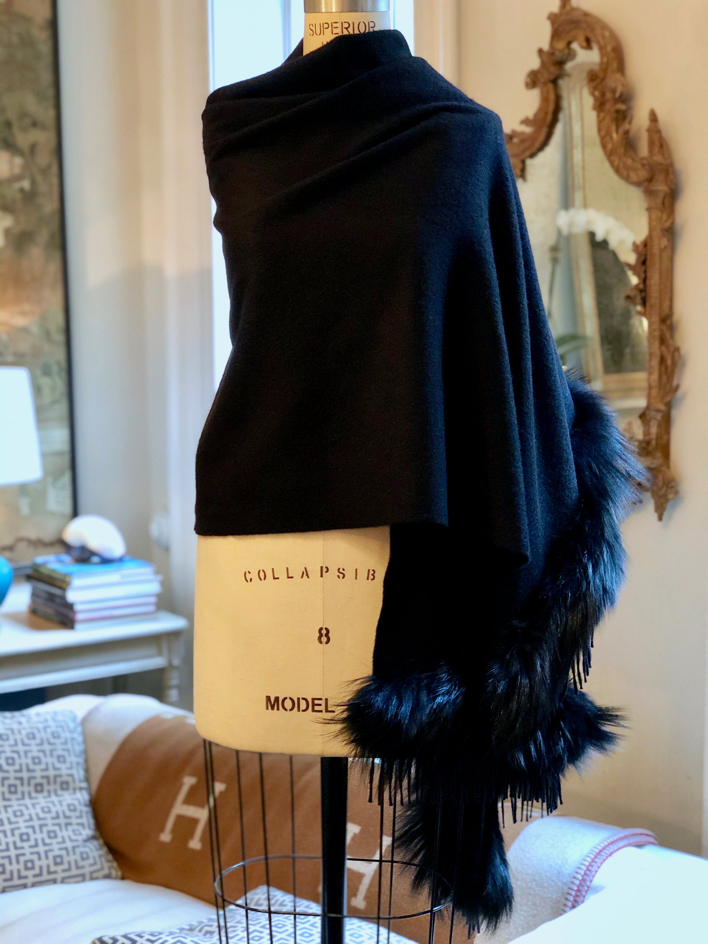 Cashmere Shawl with Fox